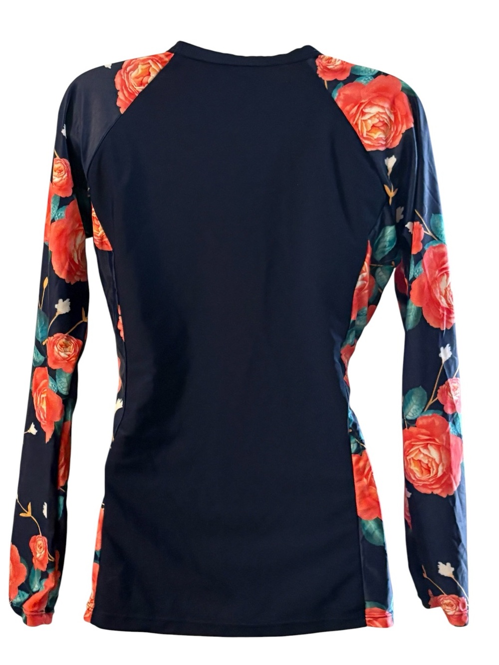 Aonihua Rash Guard - Picture 3 of 10